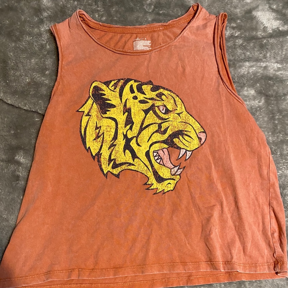 Distressed Muscle Tee